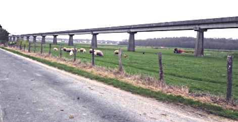 Rail du prototype d'aérotrain - Beauce