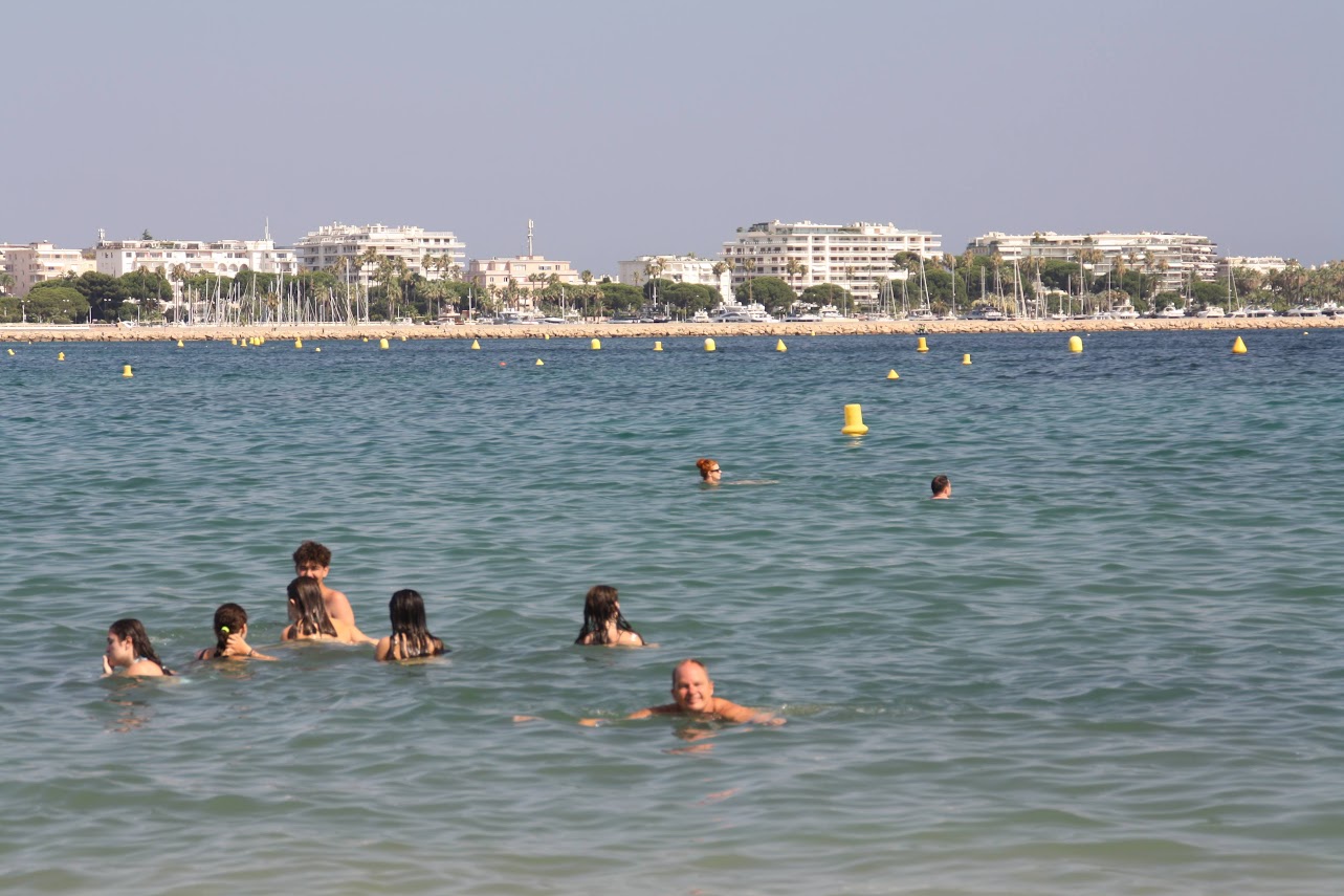 Und nach der ganzen Lauferei ein Bad im Mittelmeer