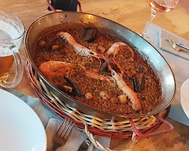 Lecker Paella im Beachrestaurant