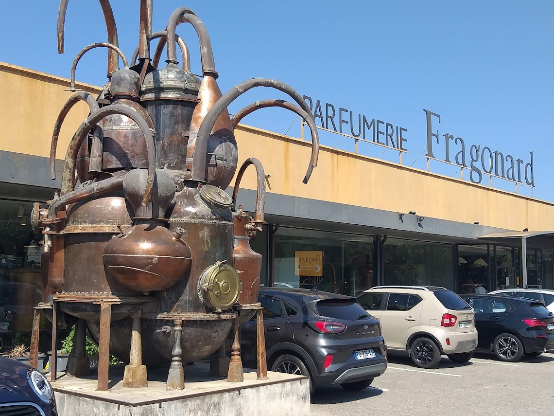 Die Fabrik