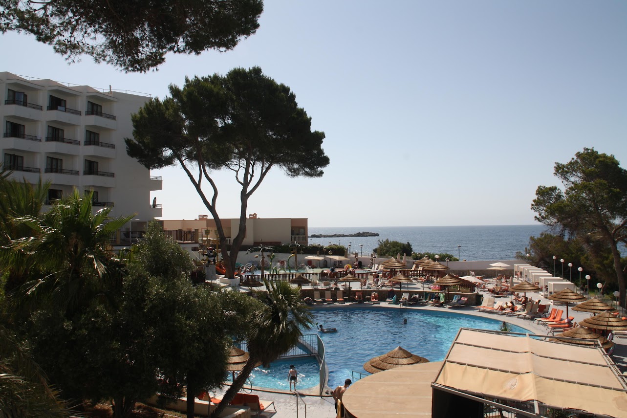 Blick von Helgas und Cathrins Hotelbalkon