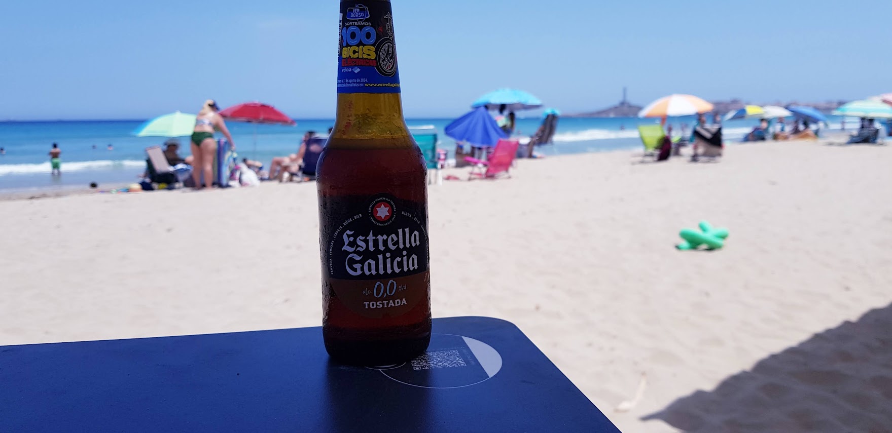 Belohnungsbier am Mittelmeer