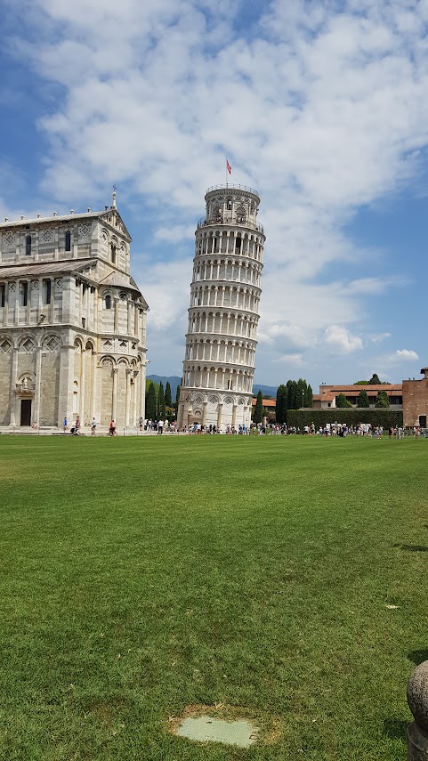 Der schiefe Turm