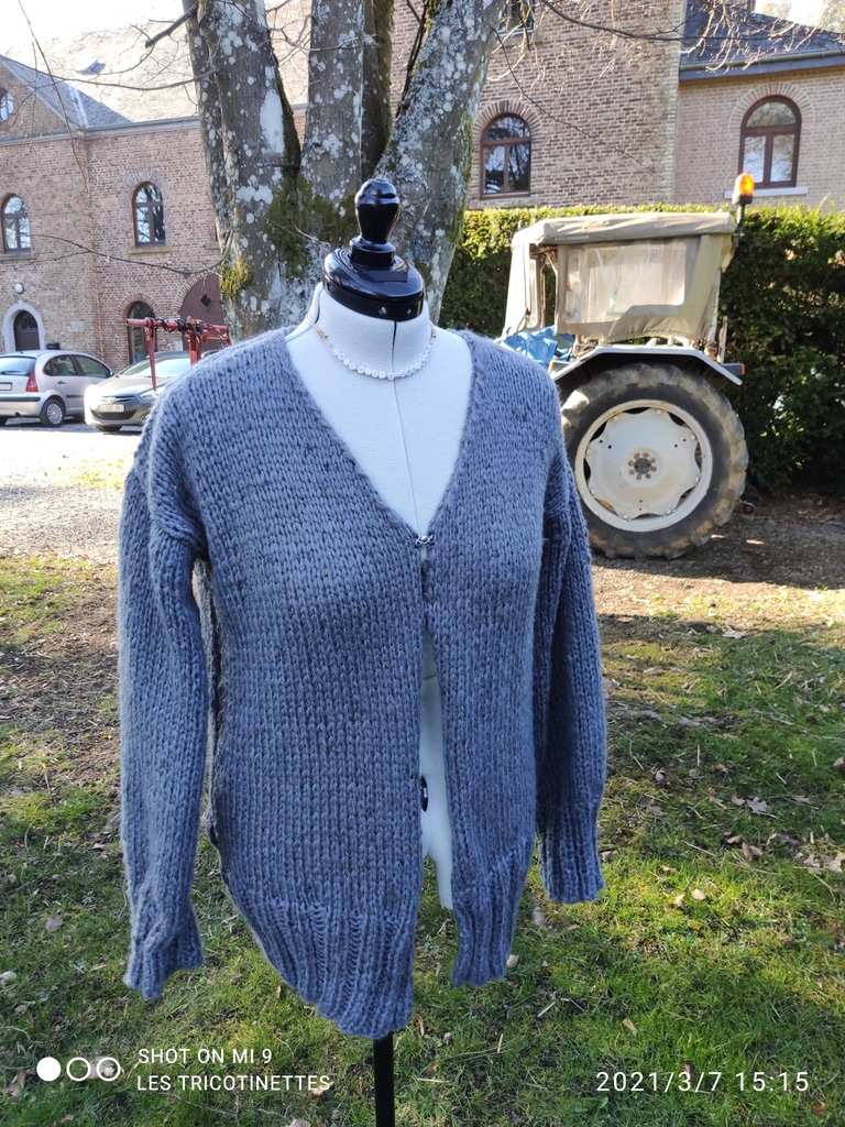 Le Cardigan Rainy Day