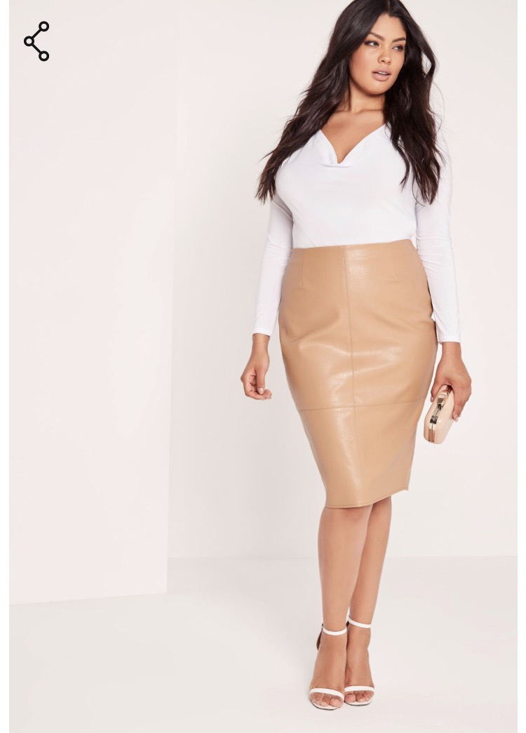 JUPE LONGUE GRANDE TAILLE JUPE FOURREAU ASOS JUPE PATINEUSE MISSGUIDED BOOHOO RIVER ISLAND TOPSHOP JUPE VELOURS JUPE SIMILI CUIR