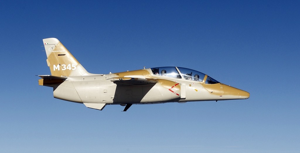 Alenia Aermacchi M-345 / © Finmeccanica