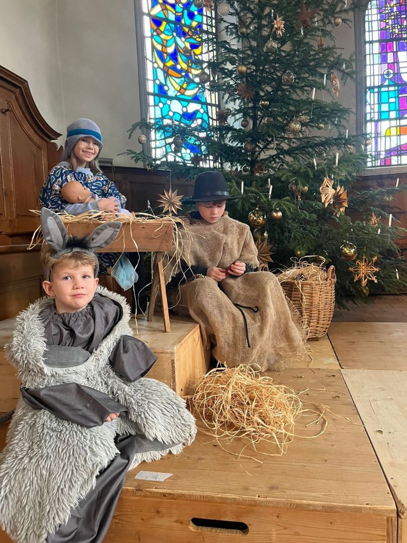 Krippenspiel in der Kirche Grafenried