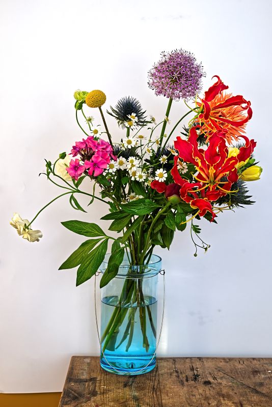 000_BLUMENSTRAUSS / Extra für Sie gemacht. Wird Sie Freude haben.