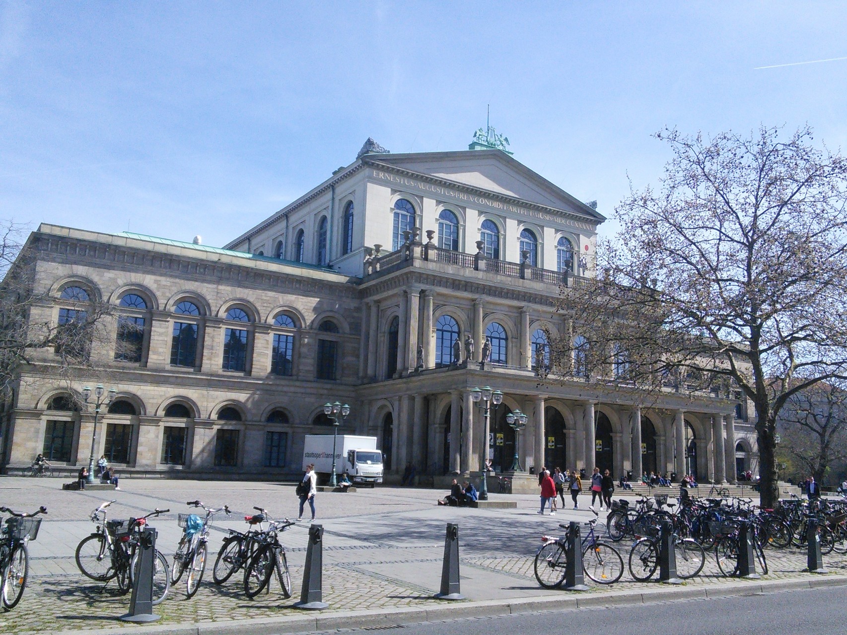 Oper Hannover Frontansicht 1