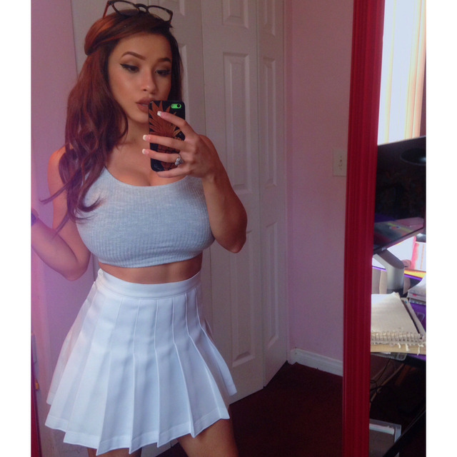elizabeth anne pelayo thick instagram bombshell babes
