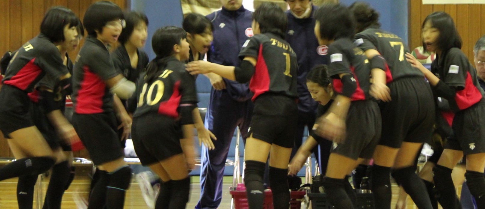 さいたま市 スポーツ少年団 浦和辻ジュニアバレーボールクラブ