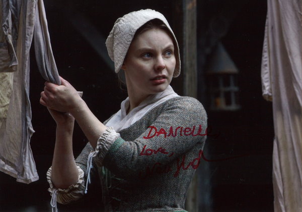 Nell Hudson as Laoghaire MacKenzie