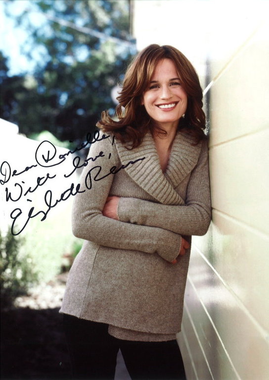 Elizabeth Reaser 