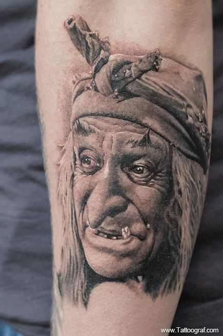 Tattoo by Viktor Meyer