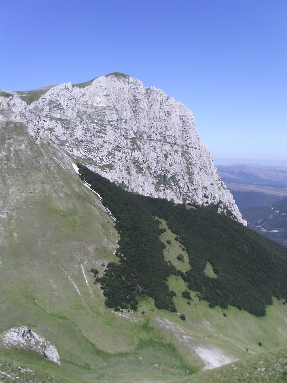 MONTE BOVE NORD E LA VALLE DI PANICO