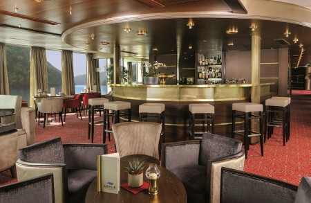 Panoramalounge Arielle Royal 2026