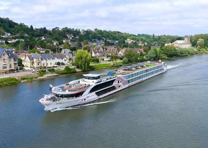 VIVA BEYOND auf der Seine 2026