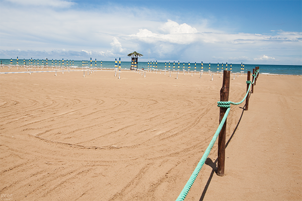 typisch italienischer strand