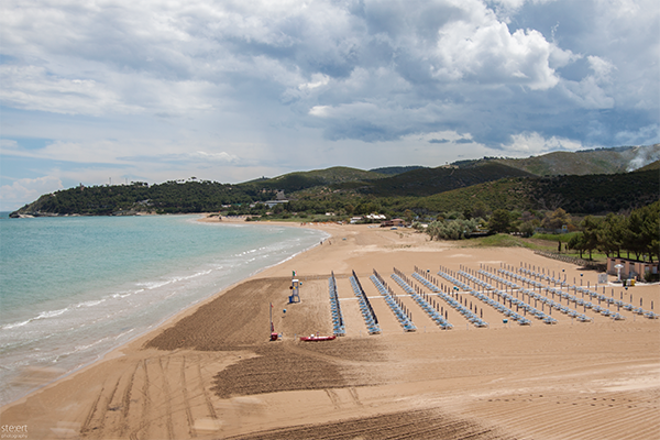 typisch italienischer strand