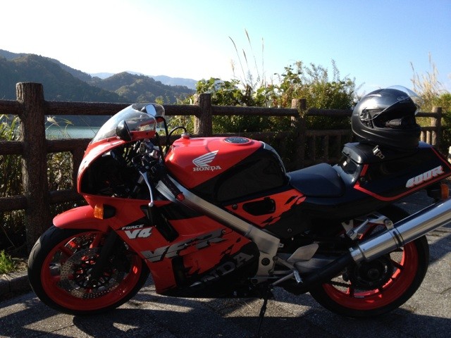 メール便可 2セットまで VFR400R エンジン 動作確認済み 異音なし NC21