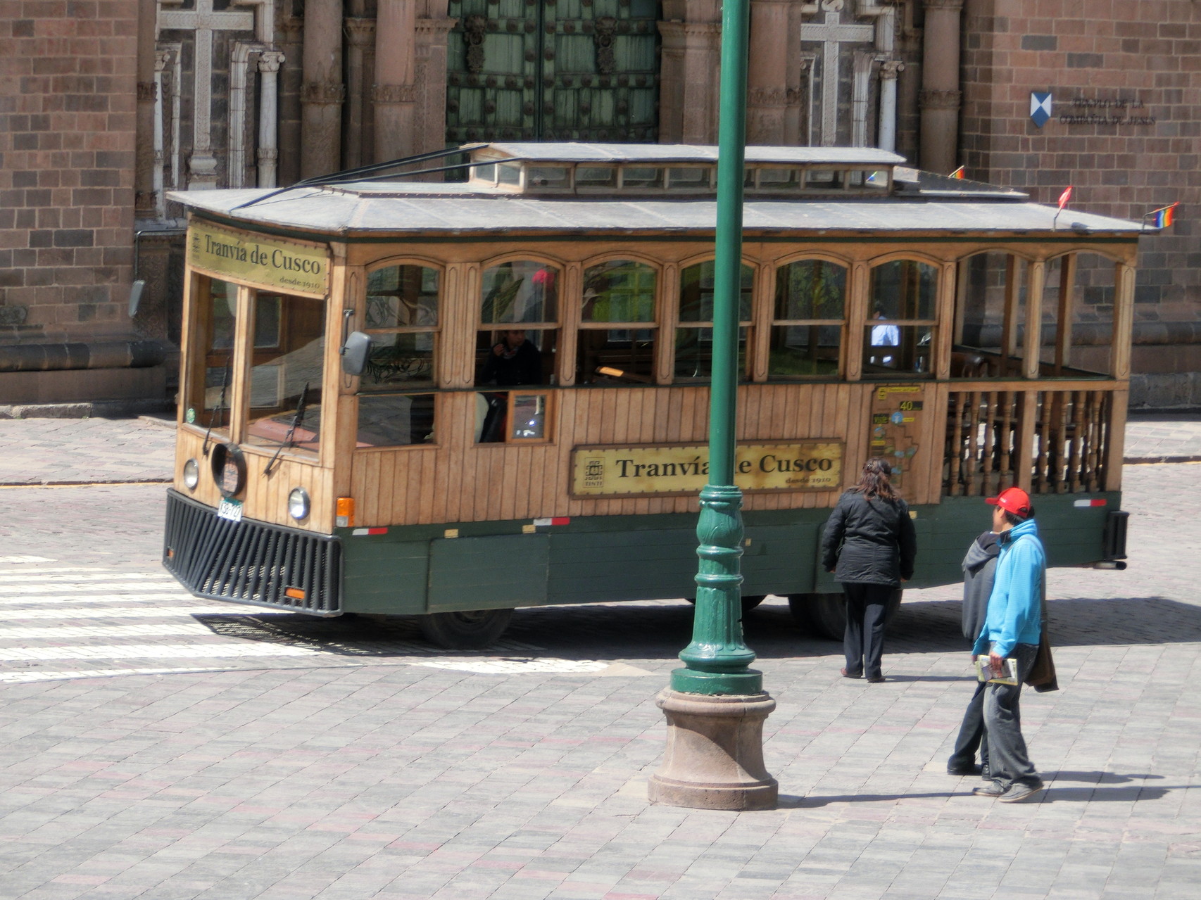 Ein Touri-Straßenbahnbus