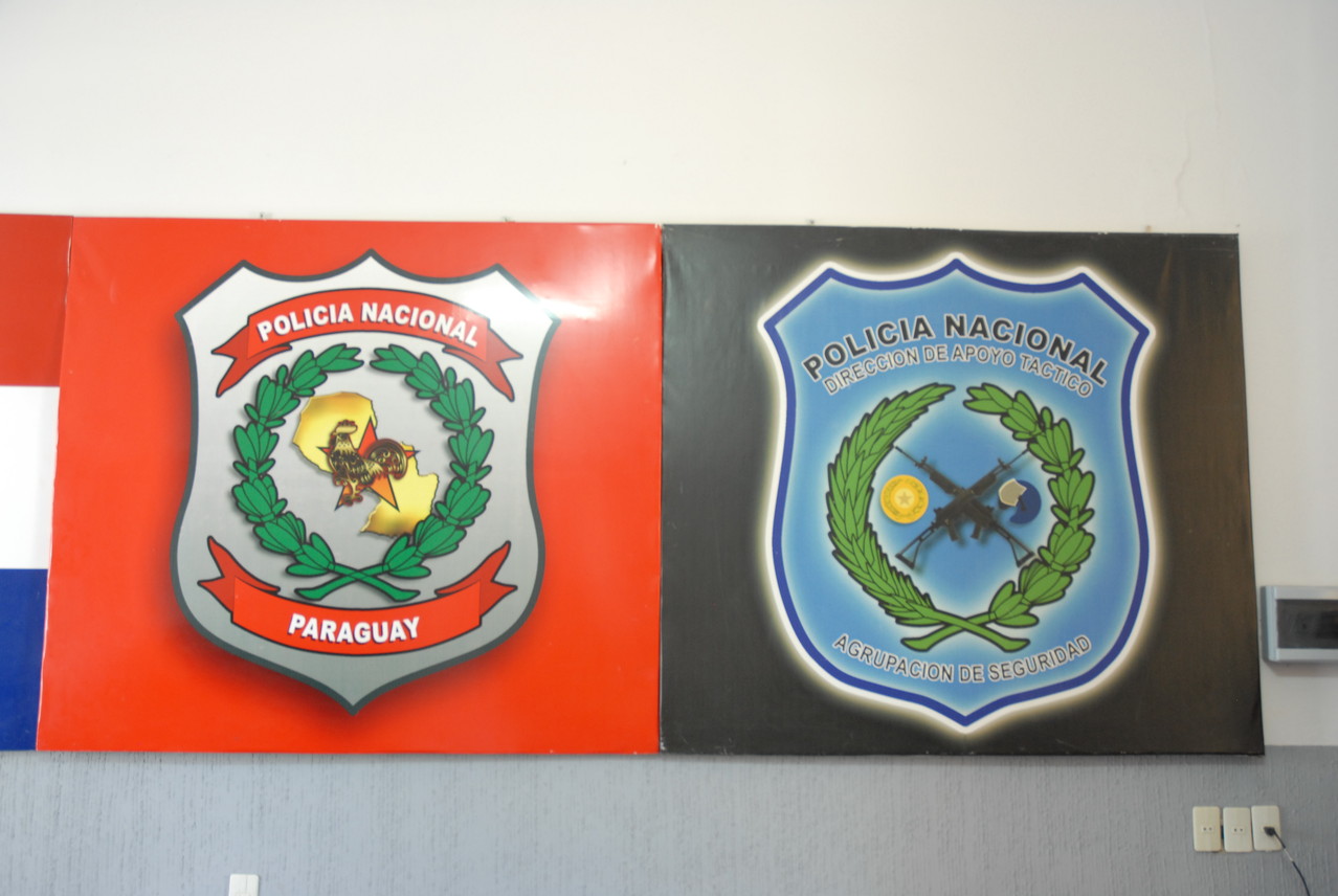 Die Wappen der paraguayanischen Polizei
