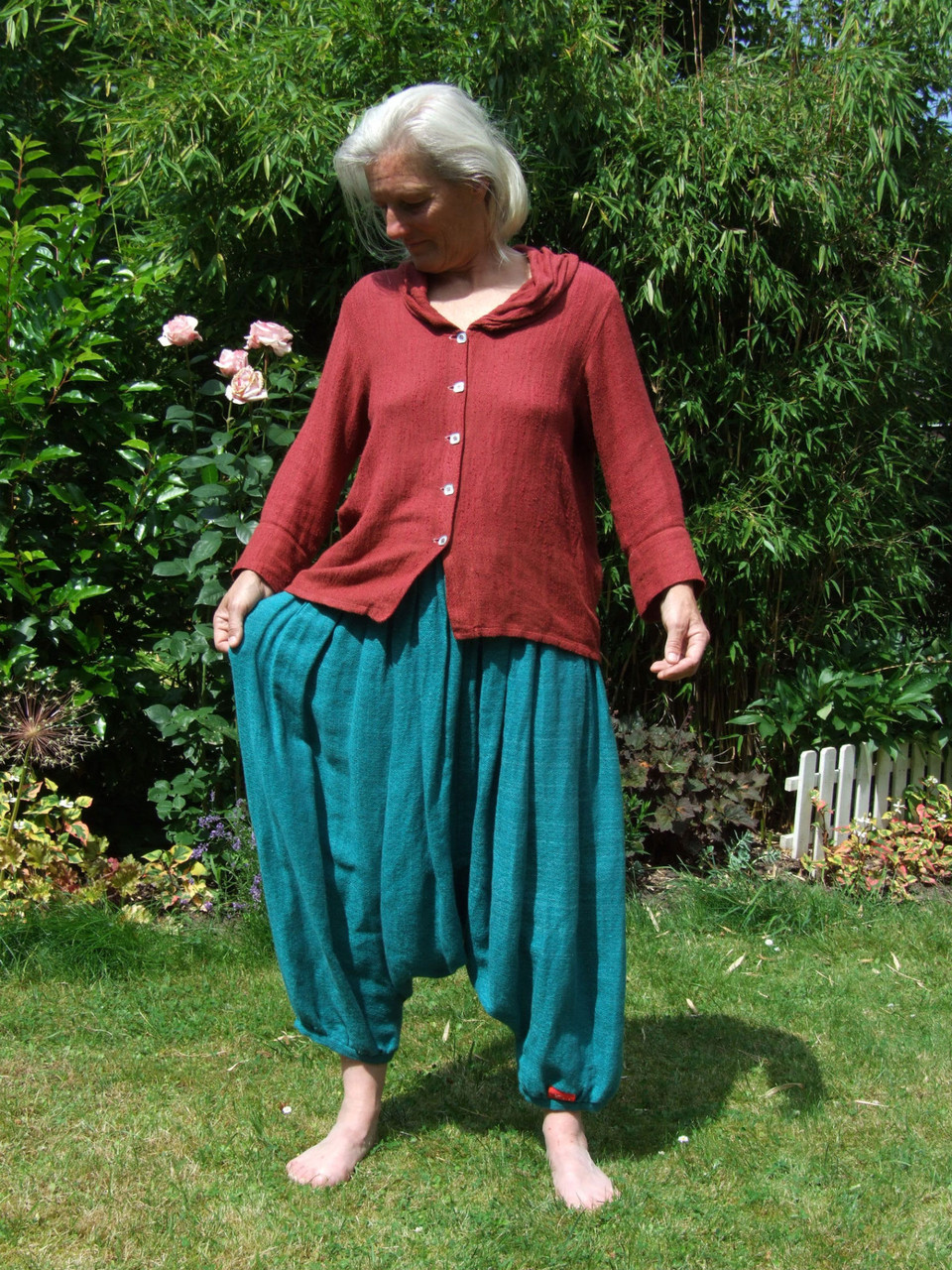 Pluderhose, Material – Baumwolle/ Leinen, Bindung – Rautenköper