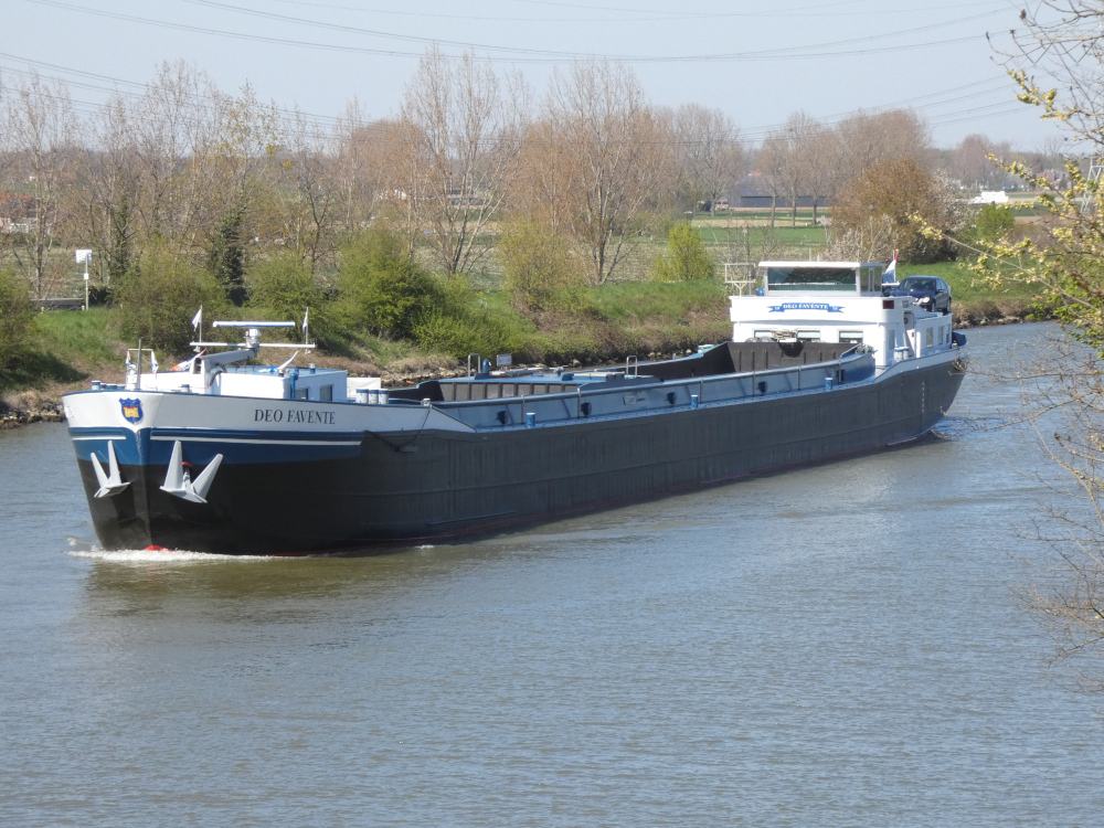 Motorbeunschip Deo Favente Binnenvaart Fotografie. Foto en video