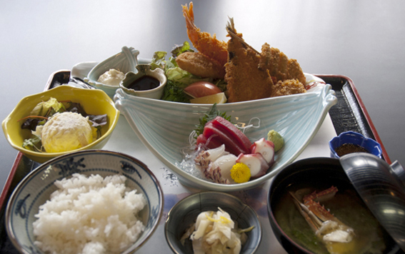 本店 ランチ一例