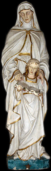 Statue de Sainte Anne Chapelle Ste Anne La Ferriére aux Etangs(61) 