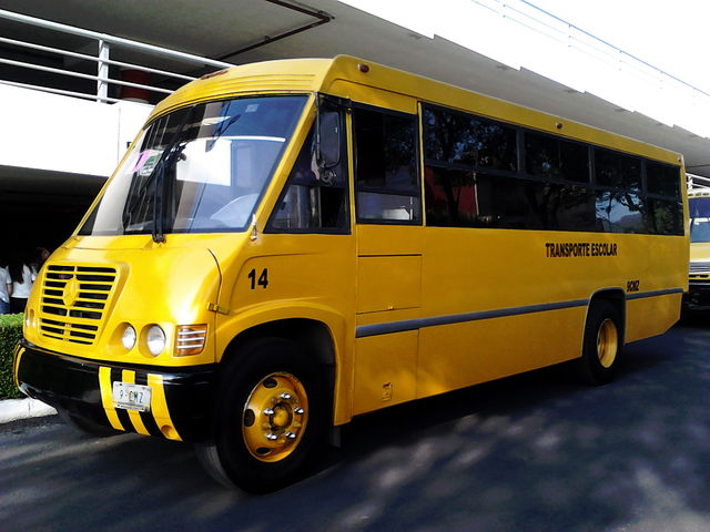 Servicio de transporte escolar informes y contrataciones 13-24-46-68 y 13-24-46-69 Correo. tepsealvarado@hotmail.com