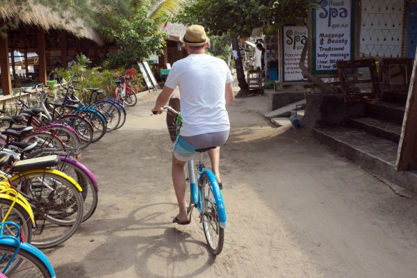 Mit dem Fahrrad über die Insel