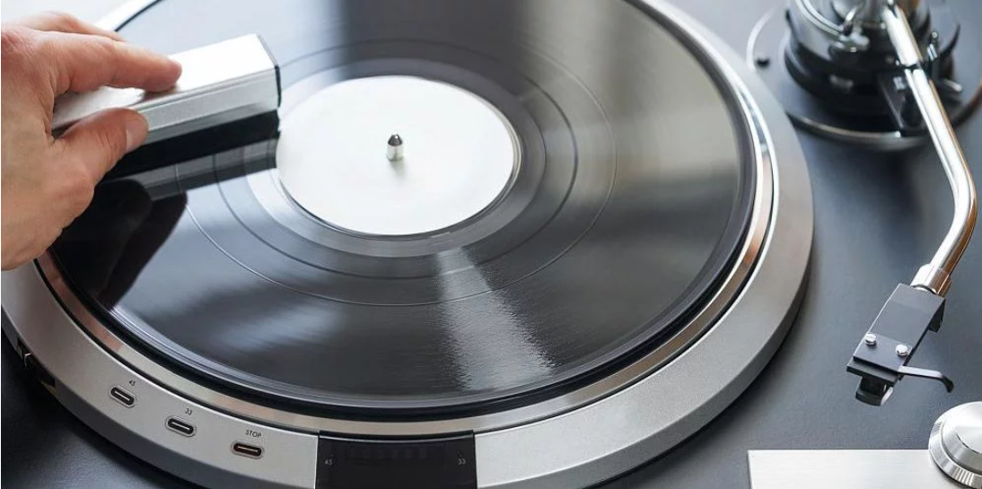 180 Schallplatten zu verschenken!