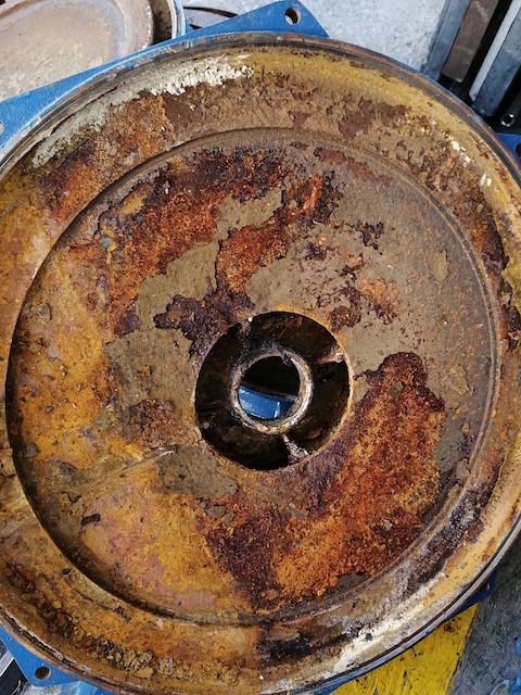 Daños por corrosión del H2S en soplador - desulfuración del biogás - limpieza de biogas - purificación de biogas - reducción de H2S