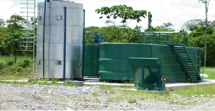 Planta de tratamiento de aguas residuales compacta para hoteles - Aqualimpia