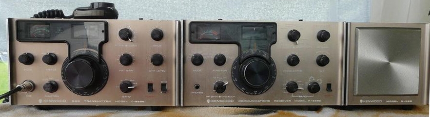 Kenwood Transmitter model T-599S / Receiver R-599D and Speaker S-599.