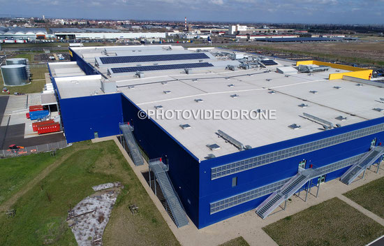 Vue aérienne par drone du magasin IKEA à Clermont-Ferrand – photographie architecture commerciale