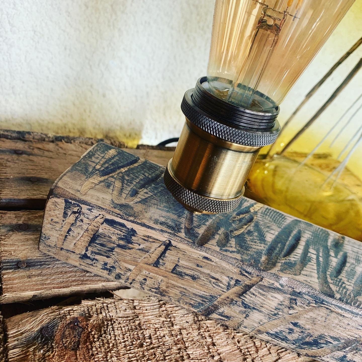 Lampe artistique artisanale