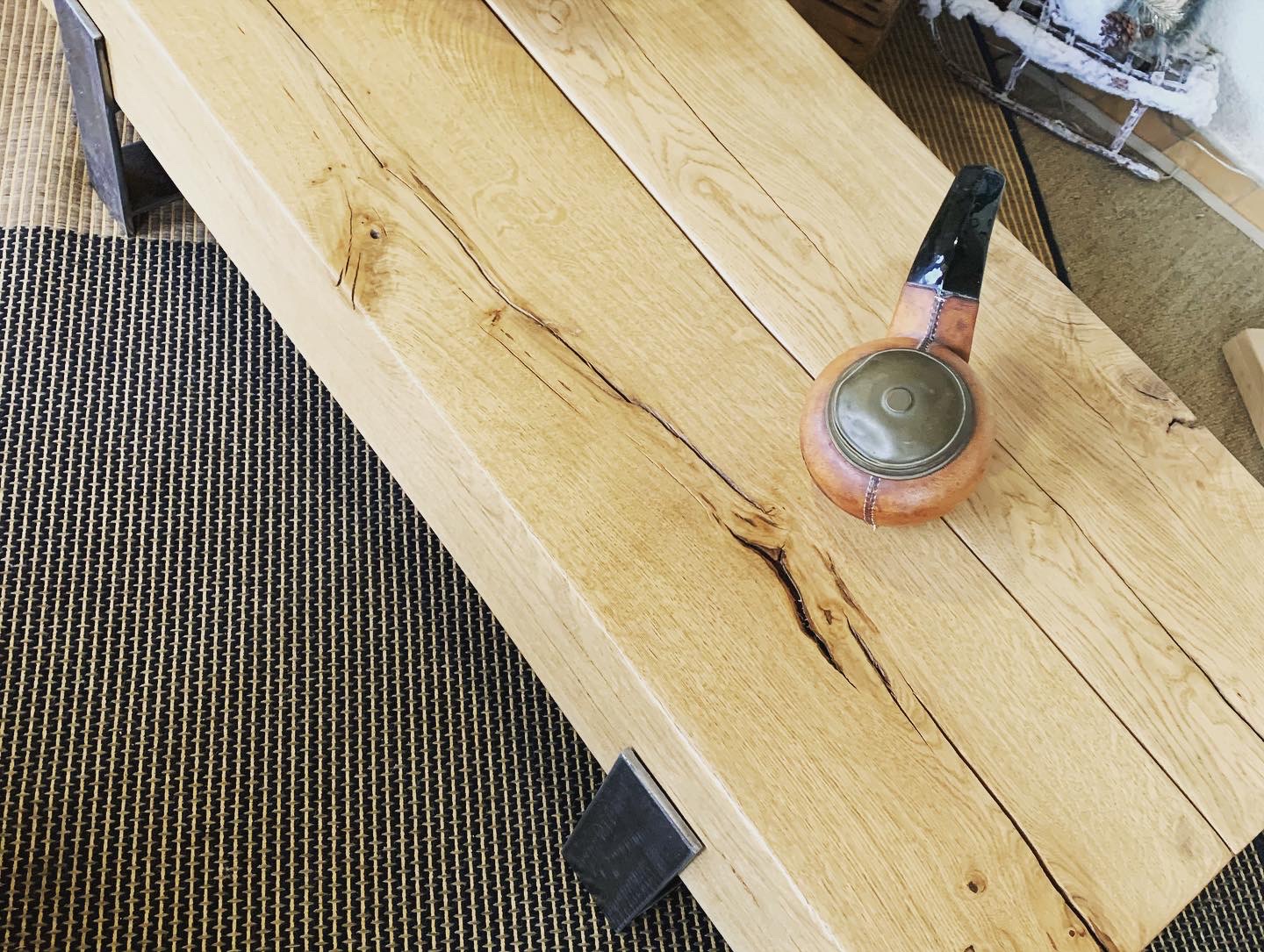 Table sur mesure en bois massif et métal