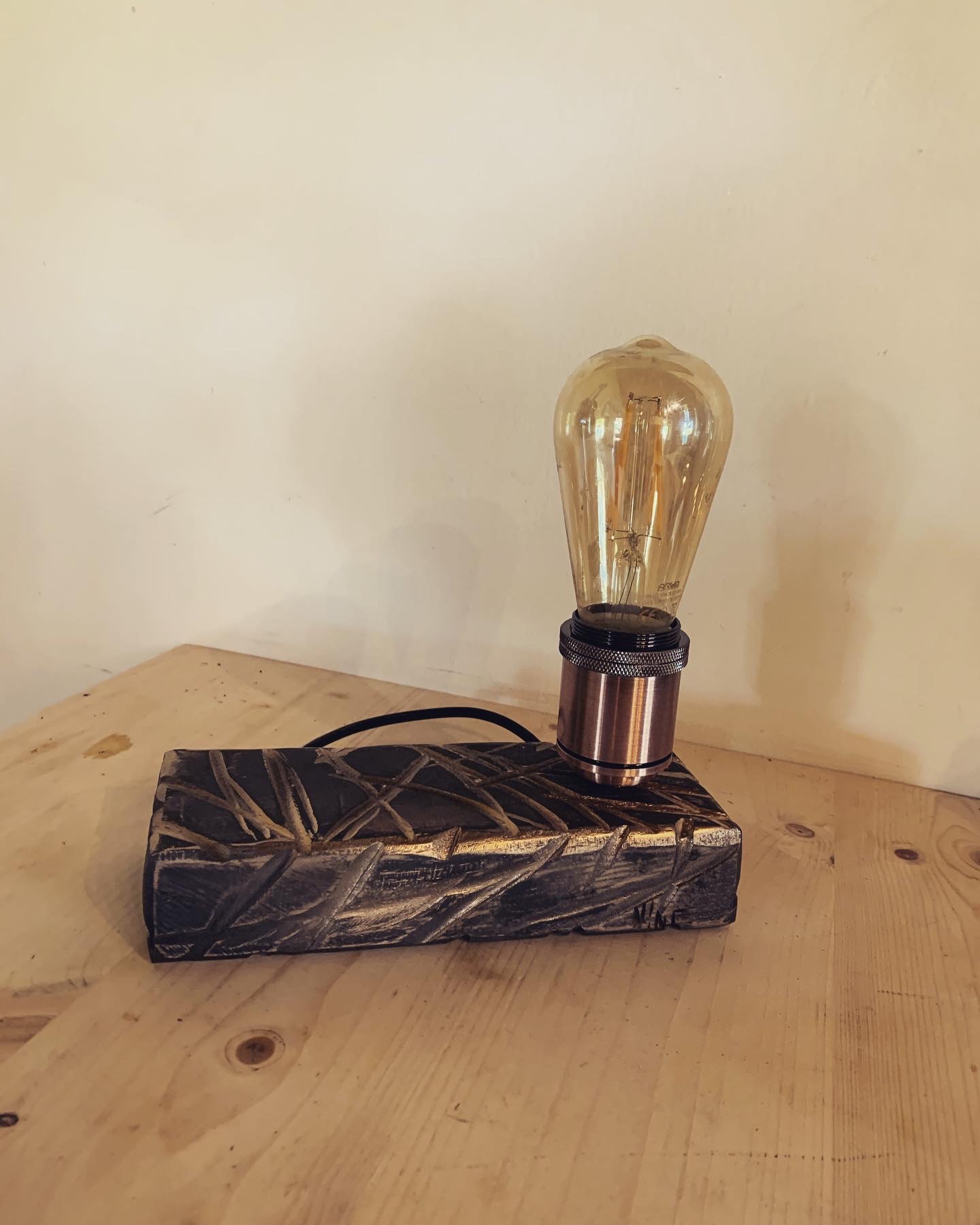 Lampe artistique artisanale