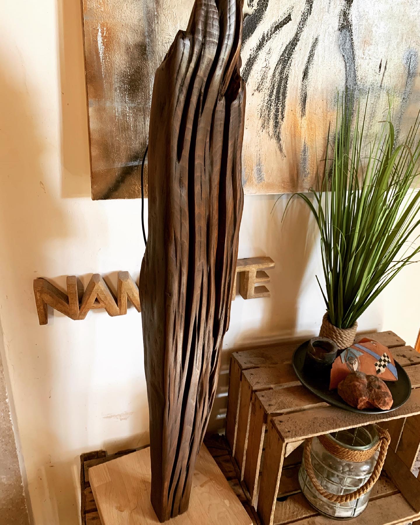 Lampe en bois flotté artisanale