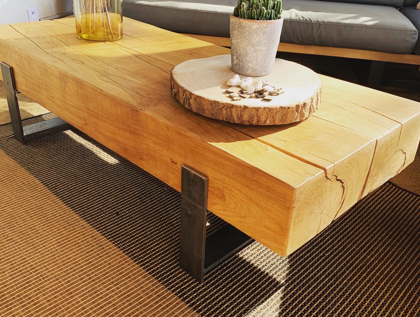TABLES SUR MESURE EN CHÊNE MASSIF 