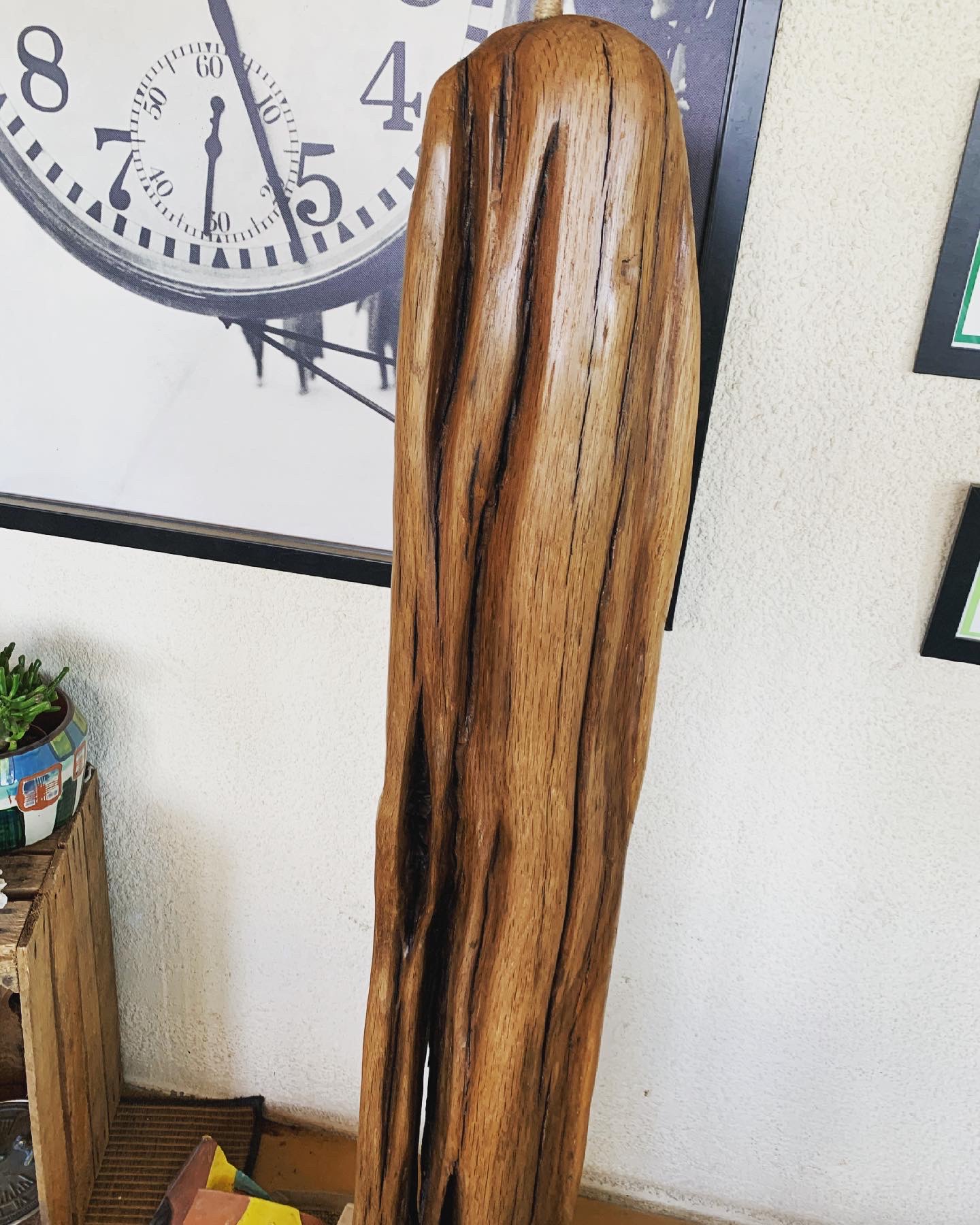 Lampe en bois flotté artisanale fait main