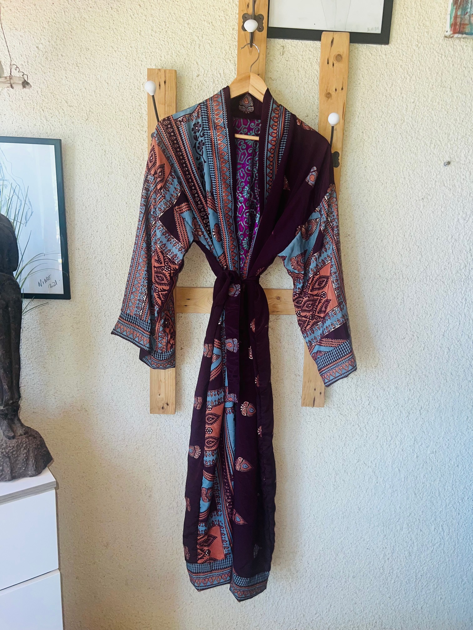Kimono long réversible – harmonies bordeaux, bleu et or