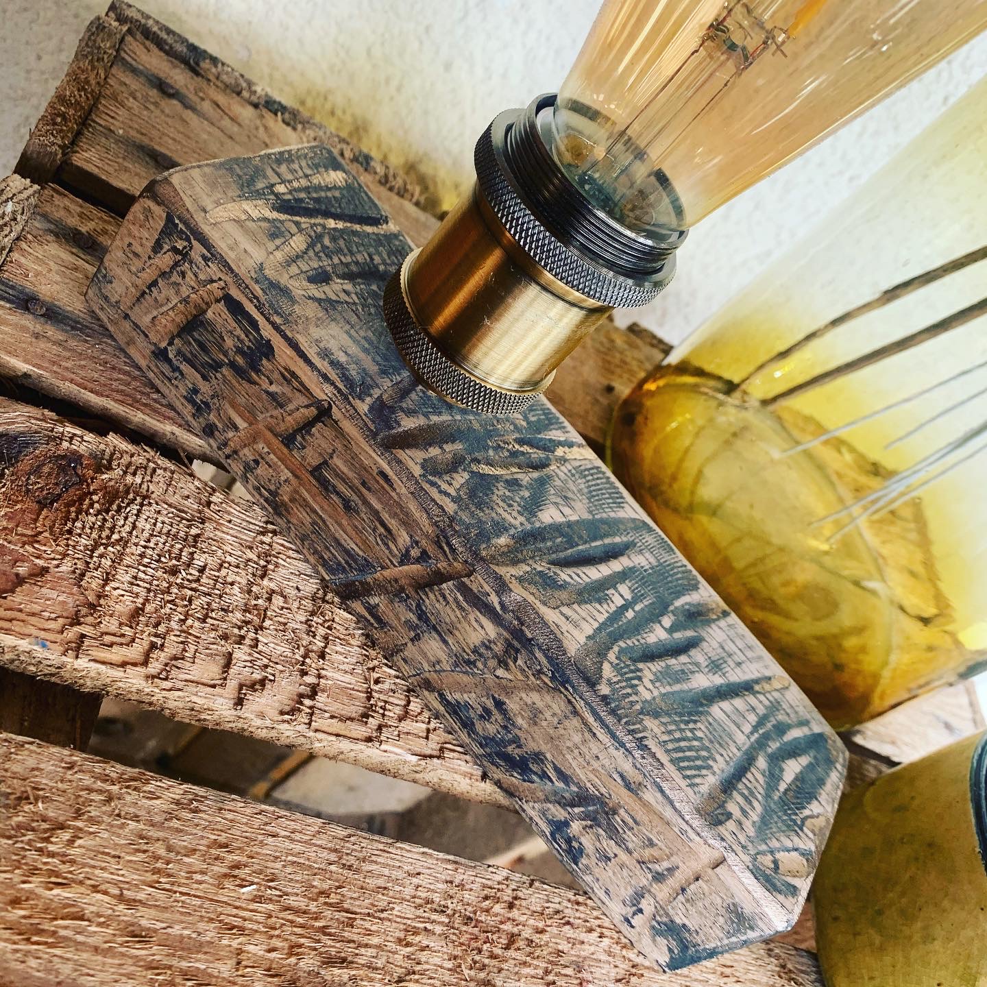 Lampe artistique artisanale