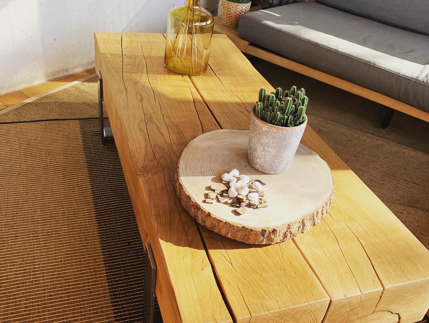 TABLES SUR MESURE EN CHÊNE MASSIF 