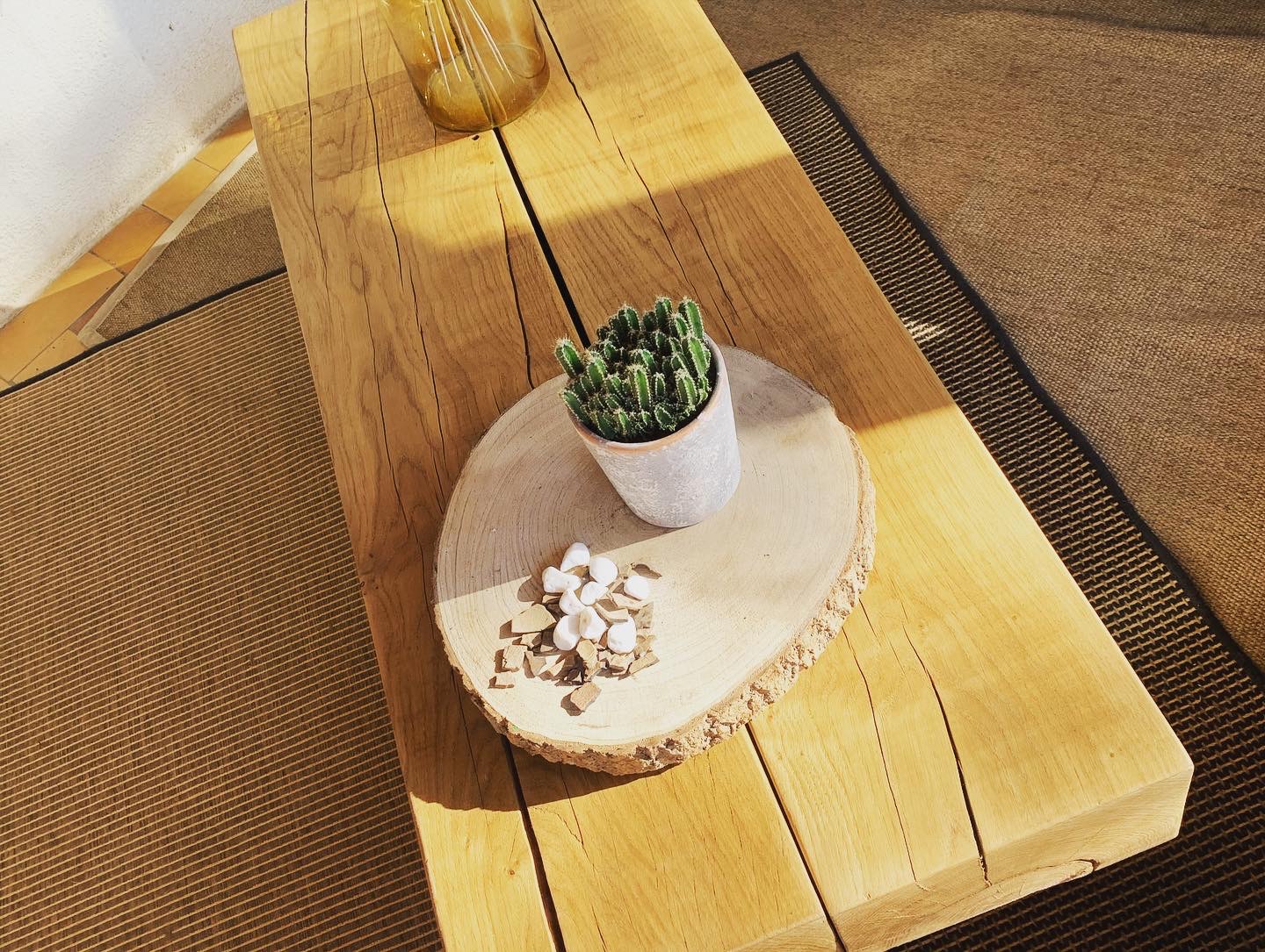 TABLES SUR MESURE EN CHÊNE MASSIF 
