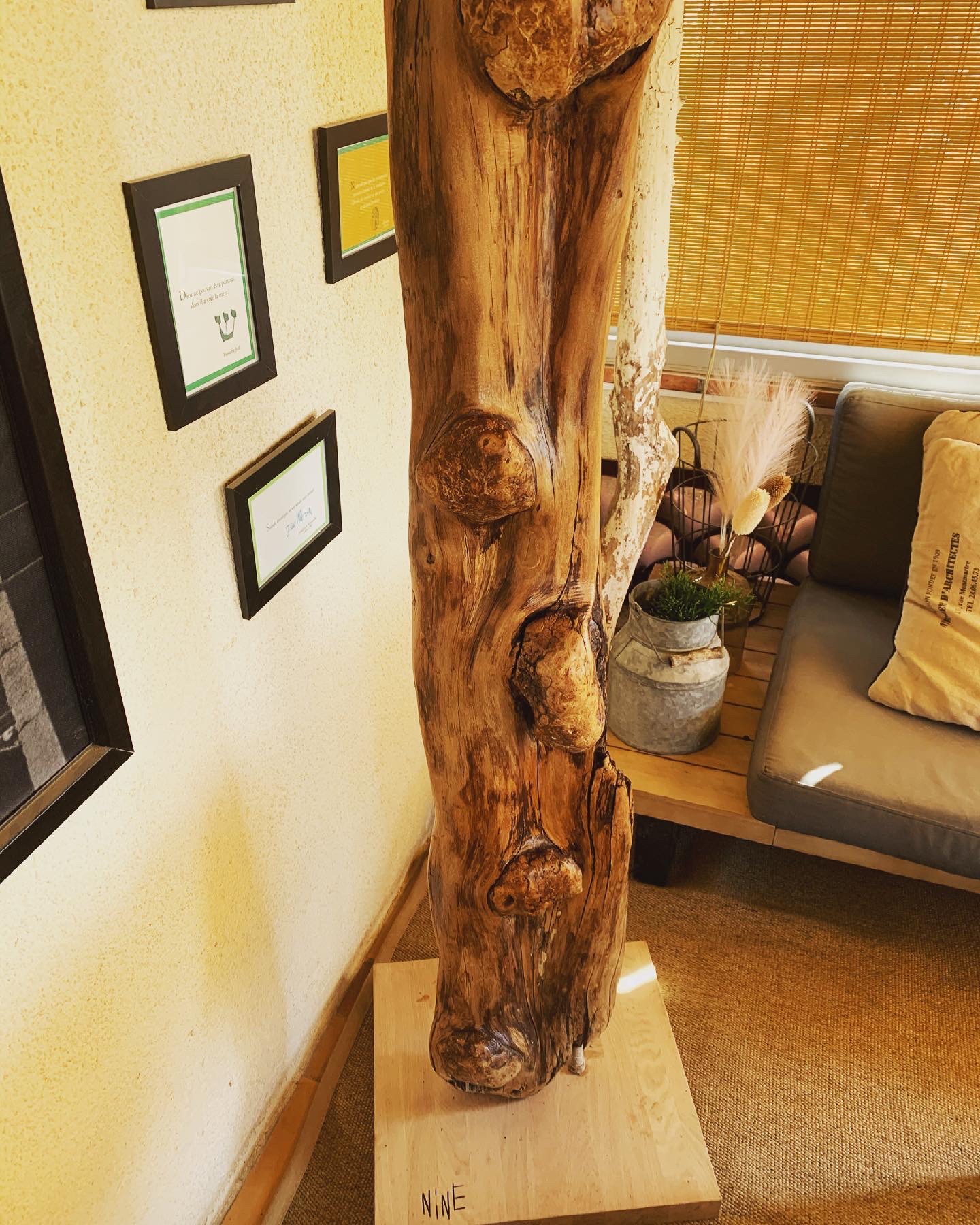 Lampe en bois flotté artisanale fait main