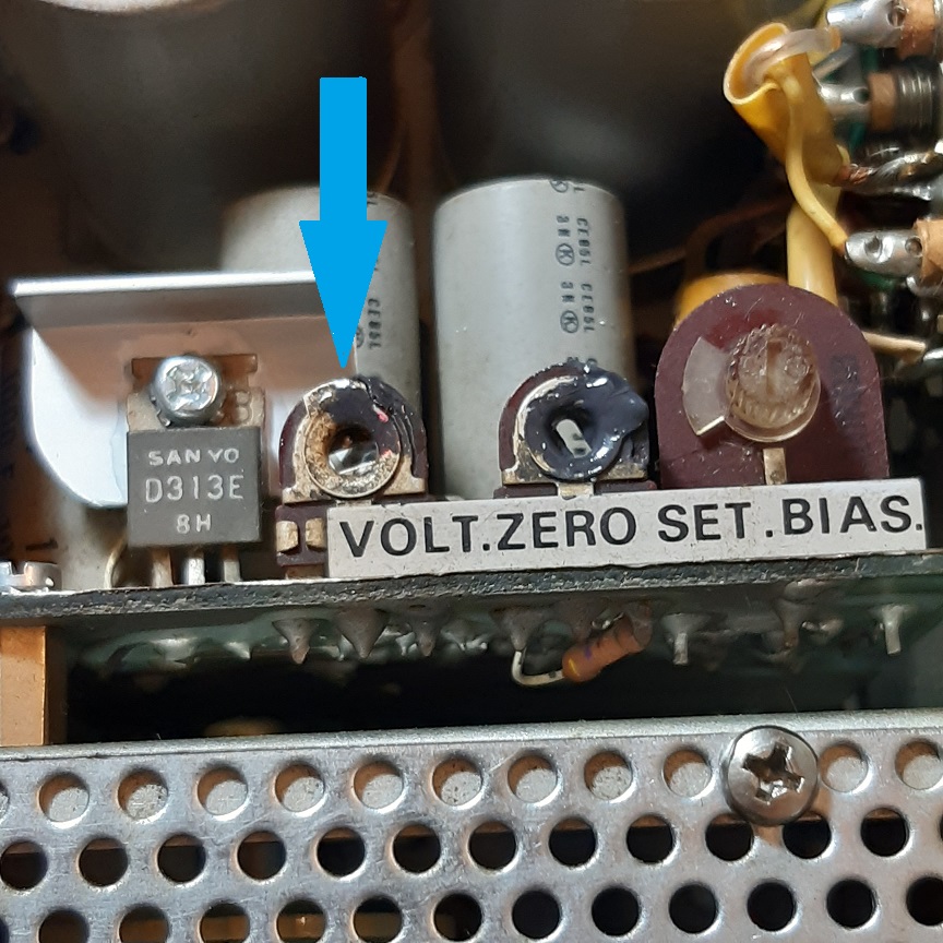 Here is VR3 trimmer on Power Regulation unit to calibrate the VFO voltage, but beware to rotare te trimmer, because must be a very little rotation and try some times back and forth close as possible to 6.00 V.