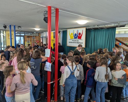 „April, April!“ – Mini-SMV organisiert Überraschungsparty für die Schulgemeinschaft